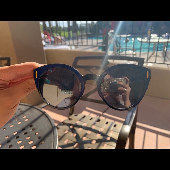 Prada Sunglasses Women SPR 03U SUI-3A0 - Picture 8 of 8